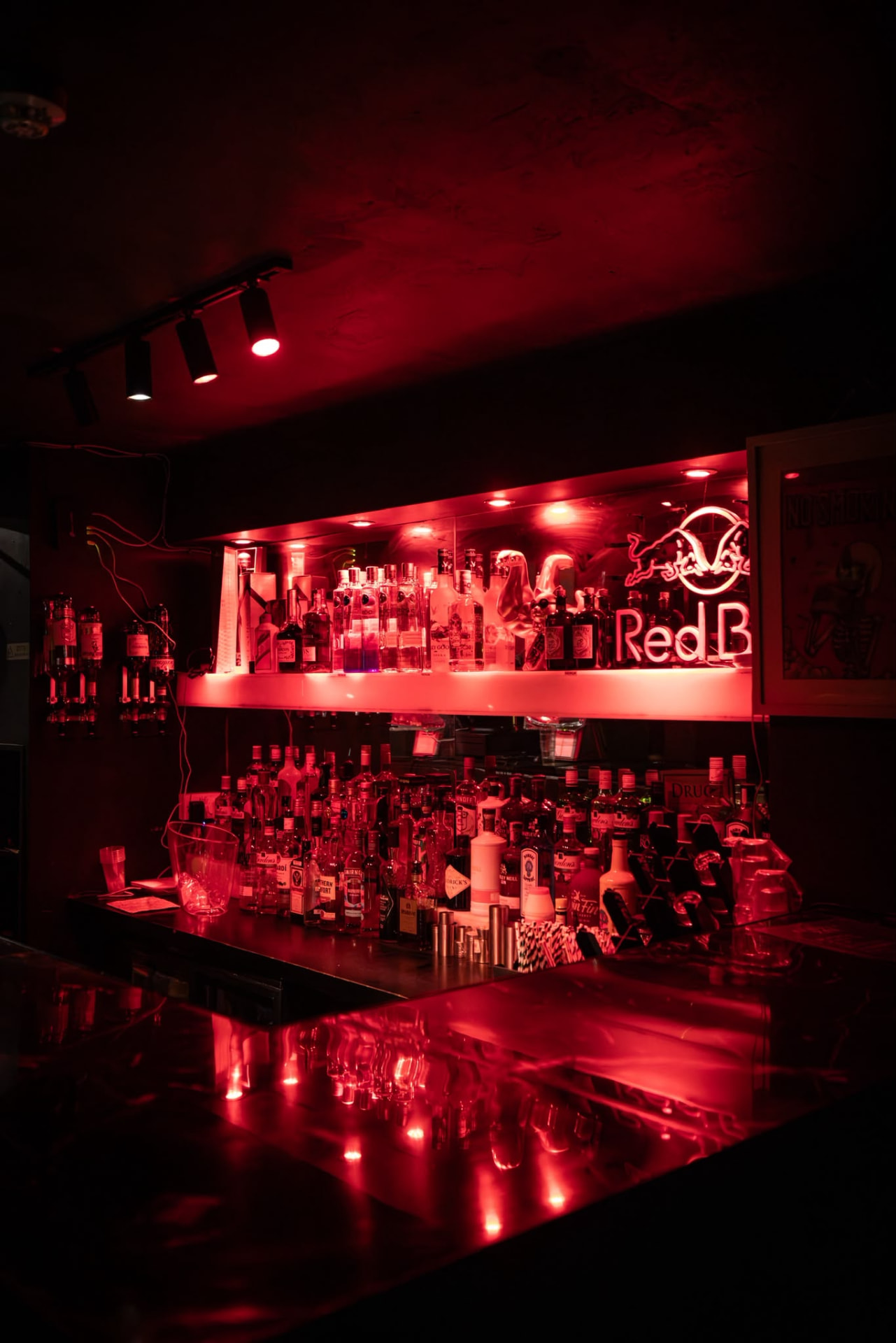 Temple 13 bar under red lighting